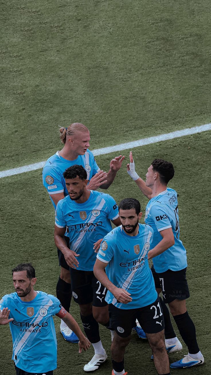 MANCHESTER CITY 1ra equipación 2025/2026