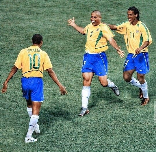 BRASIL RETRO 1ra equipacion 2002/2003