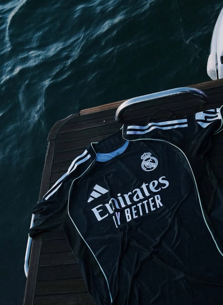 REAL MADRID 2da equipación 2025/2026